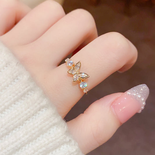 Fashion Jewelry New Style Gold Plated Beautiful Sweet Diamond Inlaid Butterfly Ring Women'S Luxury Temperament Elegant Ring Party Jewelry